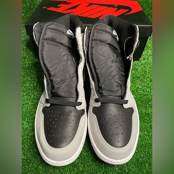 Jordan 1 - Picture 2 of 7